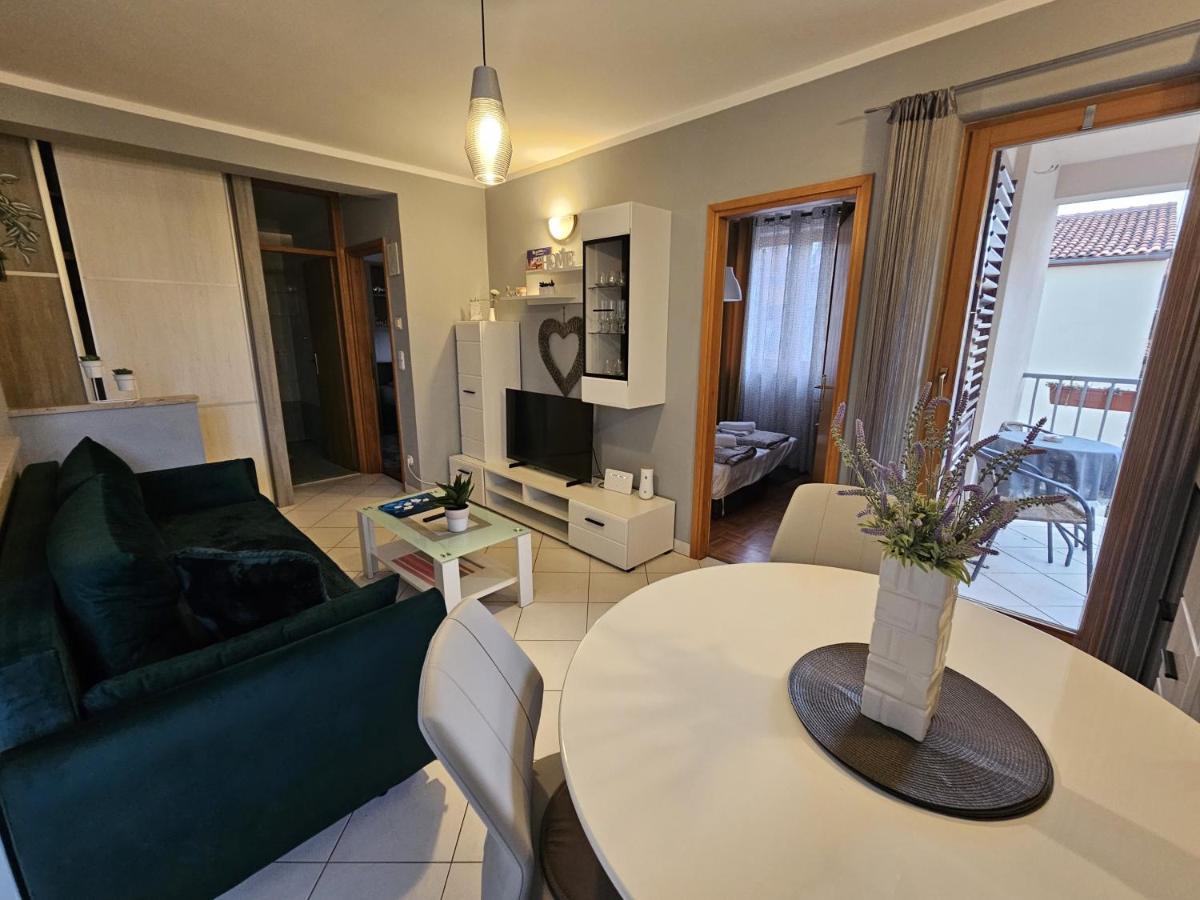 Apartment Gloria Ровинь Экстерьер фото